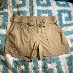The North Face women’s shorts size 6